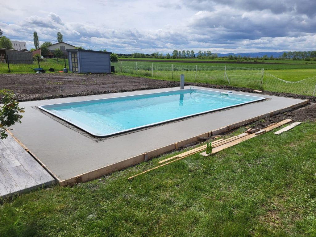 Piscine béton